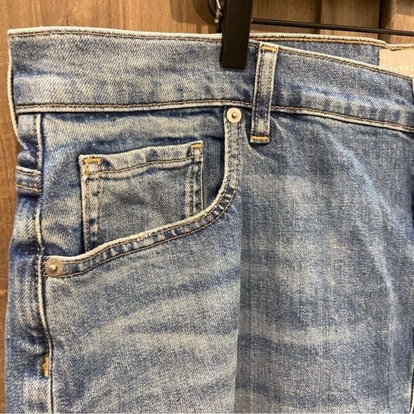 Everlane Size 35 High Rise The Cheeky Jean Lightwash - Picture 3 of 8